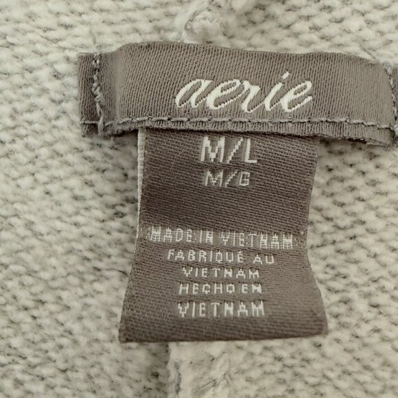 Hooded Cape Sweater - Picture 3 of 4